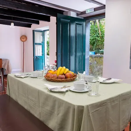 Casa Da Bisa, By Op *