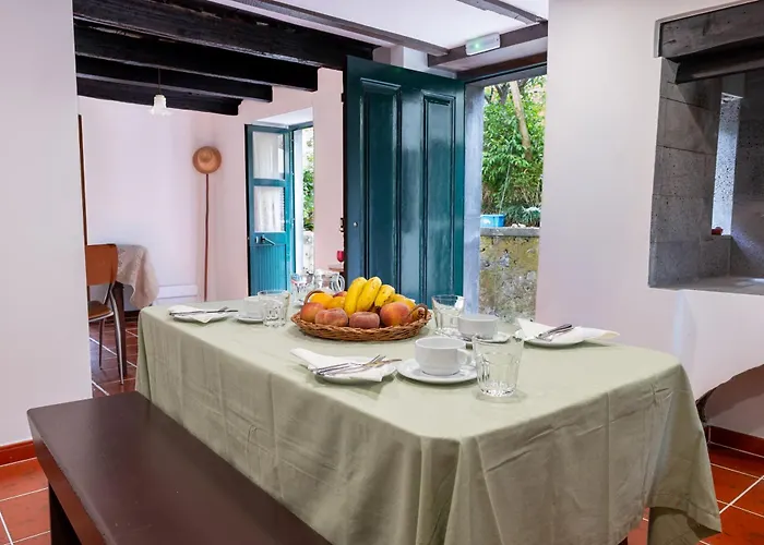 Casa Da Bisa, By Op *