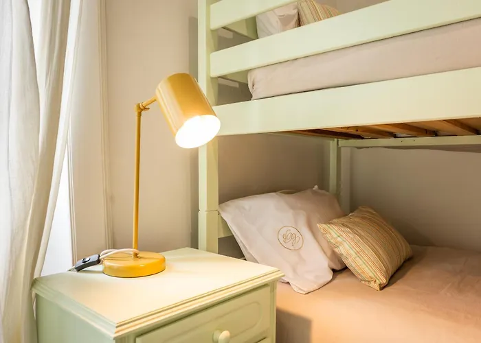 Casa Da Bisa, By Op *